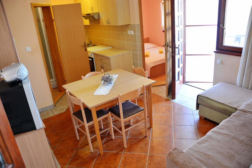 Apartments Joza Вир Экстерьер фото
