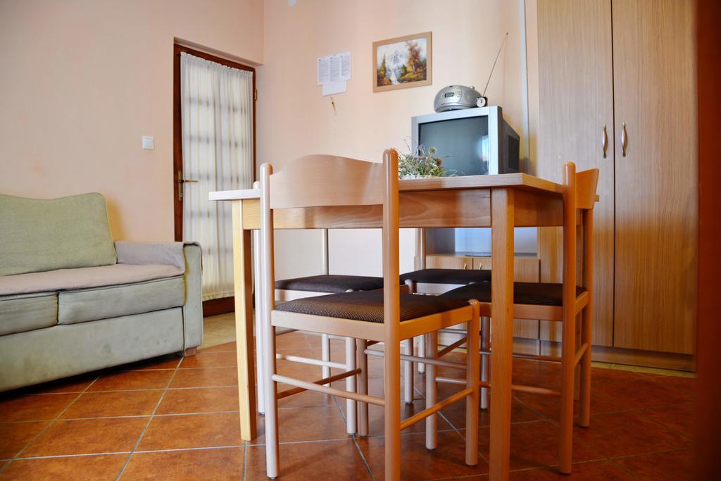 Apartments Joza Вир Экстерьер фото